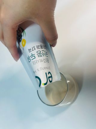 이롬 황성주 박사의 국산콩 두유 검은콩과 17곡 프리미엄 — 4점을 준 리뷰어가 2021년 5월 올린 사용 사진