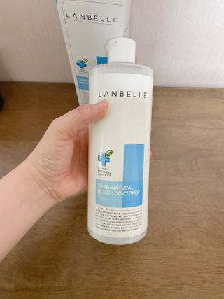 랑벨 수퍼내츄럴 수분잠금 토너 500ml (수분, 보습, 피부장벽 토너) — 5점을 준 리뷰어가 2022년 4월 올린 사용 사진