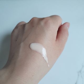 산수시 데포 세럼 수분 물광 비타민 에센스 50ml 기초화장품 — 5점을 준 리뷰어가 2021년 6월 올린 사용 사진