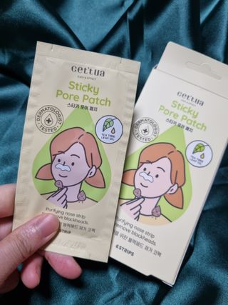 세뚜아(Cettua) 세뚜아 스티키 포어 패치 Cettua Sticky Pore Patch — 5점을 준 리뷰어가 2023년 8월 올린 사용 사진