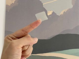 [큐어반H 커팅] 간편하게 떼서 쓰는 자외선차단 습윤밴드 (1팩/30매입) — 5점을 준 리뷰어가 2022년 11월 올린 사용 사진