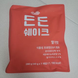 [덜다] 든든 식물성 단백질 쉐이크 40g X 7입 (곡물/딸기) — 4점을 준 리뷰어가 2023년 8월 올린 사용 사진