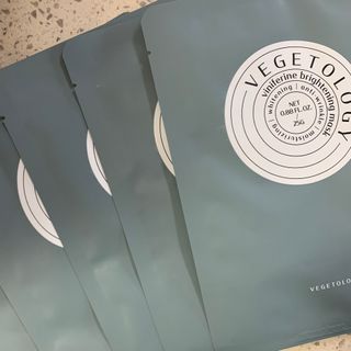 베지톨로지 비니페린 브라이트닝 마스크 (10매입) — 5점을 준 리뷰어가 2022년 7월 올린 사용 사진
