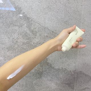 젠바이오 코스메틱스 젠바이오수딩크림]   가려운 피부 & 아토피 원픽 크림 — 5점을 준 리뷰어가 2022년 8월 올린 사용 사진