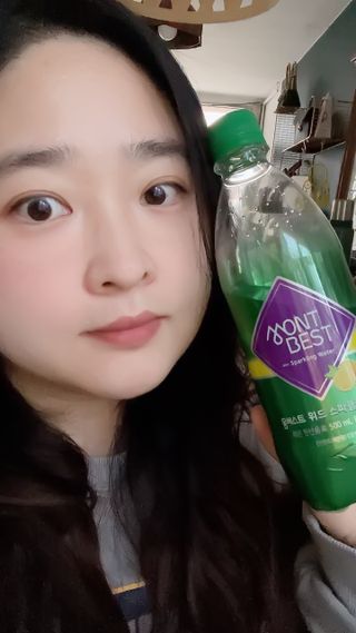 몽베스트 Montbest with Sparkling water Lemon OR Lime 20병(랜덤) — 5점을 준 리뷰어가 2022년 11월 올린 사용 사진