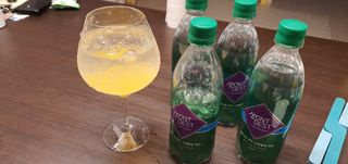 몽베스트 Montbest with Sparkling water Plain 20병 — 5점을 준 리뷰어가 2022년 8월 올린 사용 사진