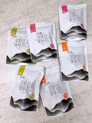 오봉산꽃부각 [만나식품] 오봉산 꽃부각 3가지 맛(오리지널, 새우맛, 매운고추맛) — 5점을 준 리뷰어가 2022년 12월 올린 사용 사진