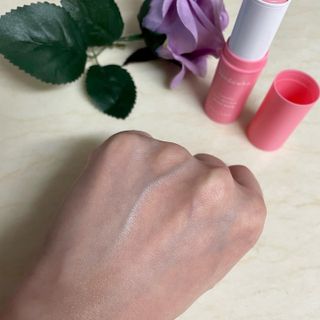 스킨큐어 산다화 카멜리아 안티 링클 멀티밤 — 4.5점을 준 리뷰어가 2022년 10월 올린 사용 사진