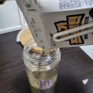 바디랩 프로틴음료 단백질쉐이크 메가프로틴 — 5점을 준 리뷰어가 2022년 4월 올린 사용 사진