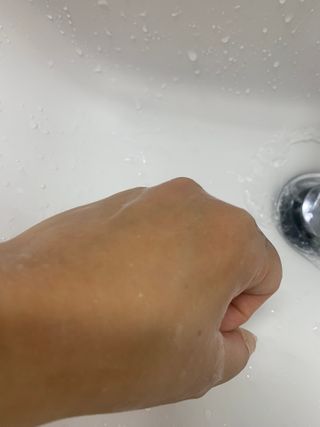 닥터에프파이브 젤리스크럽 소프트 클렌징폼 120ml — 5점을 준 리뷰어가 2022년 7월 올린 사용 사진