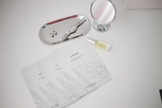 리브얼 | LIVALL 바이오셀룰로오스 마스크 레스트 앤 글로우 33ml  x 3개입 — 5점을 준 리뷰어가 2022년 6월 올린 사용 사진