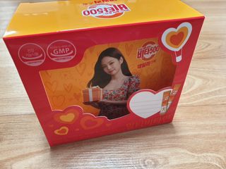 광동생활건강 [제니에디션] 비타500데일리스틱 gift set 60포+제니굿즈 3종+쇼핑백 — 5점을 준 리뷰어가 2021년 11월 올린 사용 사진