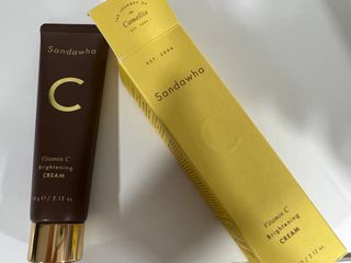 산다화 비타민C 화이트닝 크림 — 5점을 준 리뷰어가 2023년 10월 올린 사용 사진