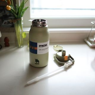 모즈스웨덴 MOZ 스웨덴 316 스텐 대용량 원터치 손잡이 보냉보온병 — 5점을 준 리뷰어가 2023년 8월 올린 사용 사진