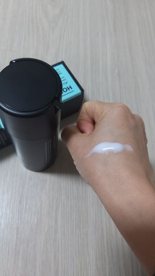 Dr.느루벗 느루벗 옴므 토탈 케어 올인원 118ml 남자 남성 스킨 로션 에센스 크림 화장품 — 5점을 준 리뷰어가 2021년 4월 올린 사용 사진