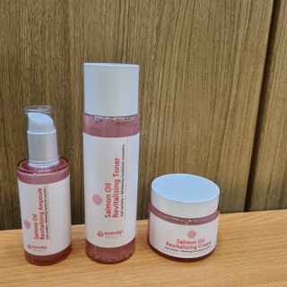 아이앤립 / EYENLIP 아이앤립 연어오일 리바이탈라이징 토너+앰플+크림 3종 세트 — 5점을 준 리뷰어가 2021년 5월 올린 사용 사진