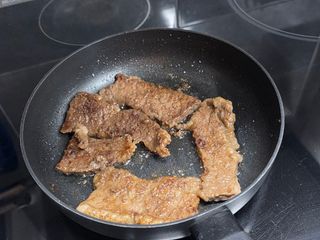 *구매평/프레시지 경복궁 꽃갈비살 구이 300g — 5점을 준 리뷰어가 2025년 11월 올린 사용 사진