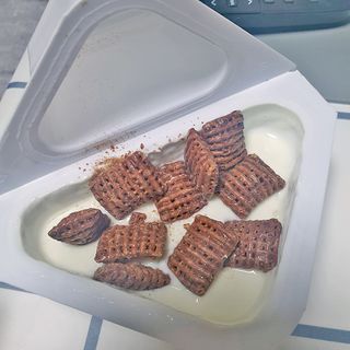매일바이오 토핑요거트 — 5점을 준 리뷰어가 2021년 5월 올린 사용 사진