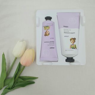 파시 FASCY 高保湿ハンドクリーム40ml+80ml セット — 5점을 준 리뷰어가 2021년 6월 올린 사용 사진