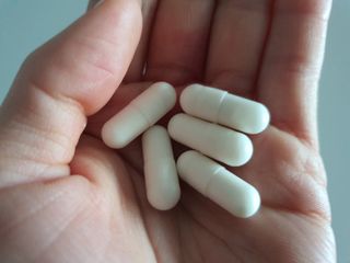 메디타민 인체유래 비피더스 포스트 프로바이오틱스 — 3점을 준 리뷰어가 2021년 4월 올린 사용 사진