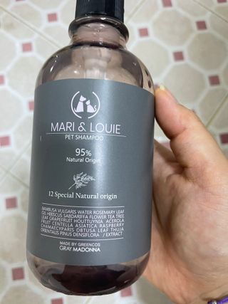 마리앤루이펫샴푸 [mari and louie pet shampoo] — 5점을 준 리뷰어가 2021년 5월 올린 사용 사진
