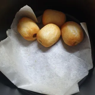 Dog&Ball 독앤볼 [Dog&Ball] 미니찹쌀볼도그 찹쌀치즈볼 — 5점을 준 리뷰어가 2021년 9월 올린 사용 사진