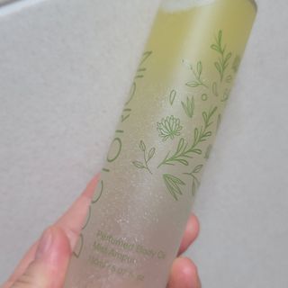 닥터리진 퍼퓸드  바디오일 미스트 앰플 150ml — 5점을 준 리뷰어가 2022년 6월 올린 사용 사진