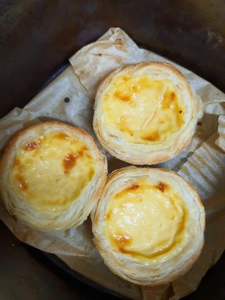 디앙뜨 포르투갈 에그타르트 오리지널 맛+패션후르츠+초콜릿타르트 맛 중 택1 — 5점을 준 리뷰어가 2021년 8월 올린 사용 사진