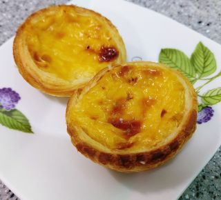 디앙뜨 포르투갈 에그타르트 오리지널 맛+패션후르츠 맛 중 택1 — 4점을 준 리뷰어가 2021년 8월 올린 사용 사진