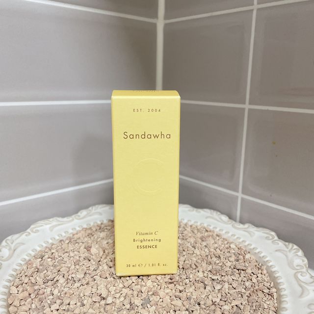 산다화 비타민c 화이트닝 에센스 30ml 리뷰 사진