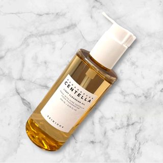 스킨1004 [SKIN1004] 마다가스카르 센텔라 라이트 클렌징 오일 200ml — 5점을 준 리뷰어가 2024년 7월 올린 사용 사진
