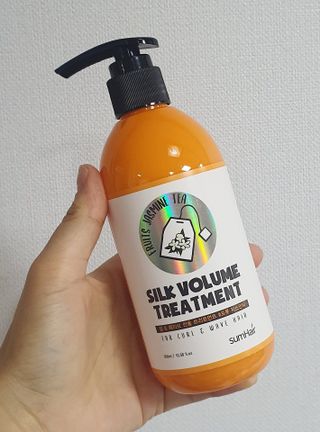썸헤어 / SUMHAIR 썸헤어 실크 볼륨 샴푸+트리트먼트 프룻자스민티 — 5점을 준 리뷰어가 2021년 6월 올린 사용 사진