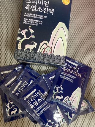 참앤들황토농원 국내산 흑염소를 정성스럽게 담은, 프리미엄 흑염소 진액 70ml x 30포 1박스 — 5점을 준 리뷰어가 2023년 1월 올린 사용 사진