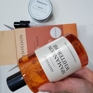 아소윤 기분좋은 향기 부드러운 거품 스파맨션 바디클렌져 5종 중 택1 + 마리아띠 샴푸두피볼 3종 중 1 랜덤발송 — 5점을 준 리뷰어가 2021년 7월 올린 사용 사진