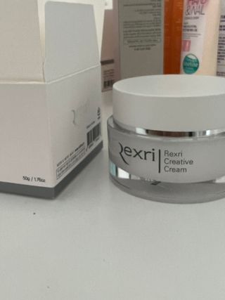 렉스리 크리에이티브 크림  Rexri Creative Cream — 5점을 준 리뷰어가 2021년 11월 올린 사용 사진
