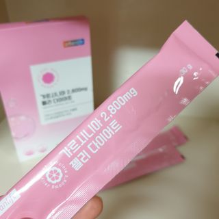 주식회사 얼굴반쪽 [얼굴반쪽 가르시니아 2,800mg] x 14포 1주 젤리 다이어트 보조제 체지방감소 — 5점을 준 리뷰어가 2021년 10월 올린 사용 사진