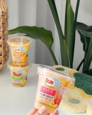 돌 MF[Dole] 파인애플컵/망고컵/복숭아컵 198g 6입X1박스 (맛 1가지 랜덤 발송) — 5점을 준 리뷰어가 2023년 6월 올린 사용 사진