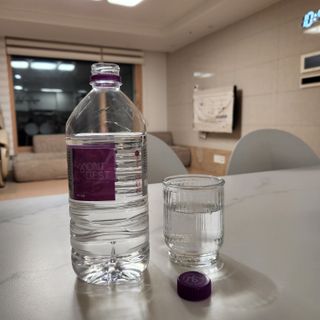 몽베스트 MONTBEST 1L 12입 — 5점을 준 리뷰어가 2022년 4월 올린 사용 사진