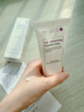 셀프 모이스처라이징 프로텍션 크림 셀프 모이스처라이징 프로텍션크림 — 5점을 준 리뷰어가 2022년 3월 올린 사용 사진