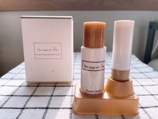 더사가오브수 [사가수] 효혜윤 보태니컬 에너지 에센스인로션 20ml /아이포올 스틱 3g — 5점을 준 리뷰어가 2023년 2월 올린 사용 사진