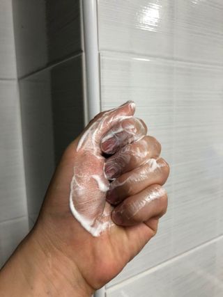 [갸스비] 지성 남성을 위한 포어케어 클렌징폼 — 4점을 준 리뷰어가 2021년 8월 올린 사용 사진