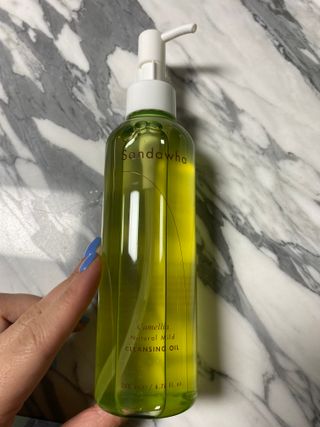 스킨큐어 산다화 순한 클렌징 동백 오일 200ml — 5점을 준 리뷰어가 2023년 4월 올린 사용 사진