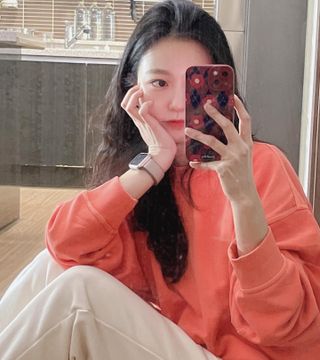 MAPLESYRUPFACTORY 메이플 피그먼트 맨투맨 8.COL — 4점을 준 리뷰어가 2022년 12월 올린 사용 사진