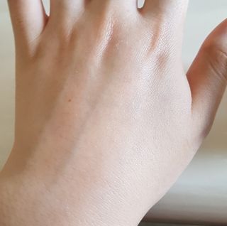 렉스리 데일리 톤업 크림 Rexri Daily Tone Up Cream — 5점을 준 리뷰어가 2022년 8월 올린 사용 사진