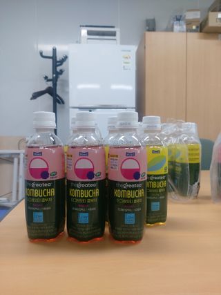 더그레잇티 콤부차 [매일유업] 더그레잇티 44kcal 콤부차 300ml *12개입 (오리지널 6개+베리리치 6개) — 5점을 준 리뷰어가 2023년 7월 올린 사용 사진