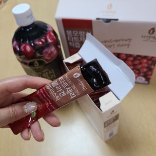 자연에온 몽모랑시 타트체리 3종 세트 구성 - 저분자콜라겐젤리, NFC 착즙주스 — 5점을 준 리뷰어가 2021년 7월 올린 사용 사진