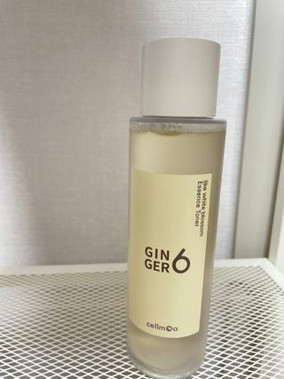 GINGER6 라이크 화이트 블라썸 에센스 토너 — 5점을 준 리뷰어가 2021년 11월 올린 사용 사진