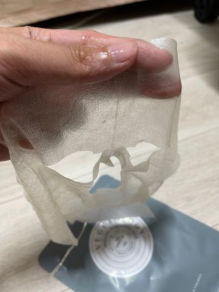 베지톨로지 비니페린 브라이트닝 마스크 (10매입) — 5점을 준 리뷰어가 2022년 8월 올린 사용 사진