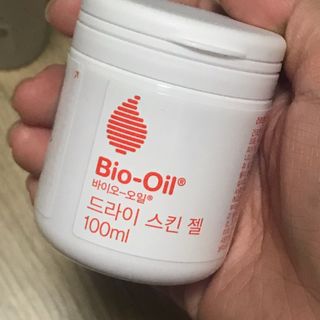 바이오오일 [바이오-오일] 드라이 스킨 젤 100ml — 5점을 준 리뷰어가 2021년 10월 올린 사용 사진