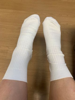 [사이즈가 있는 양말 필로이] 남/여 골지 발목 양말 4족 세트 남【S, M, L, XL】여【S, M, L】_컬러 랜덤 — 5점을 준 리뷰어가 2022년 6월 올린 사용 사진